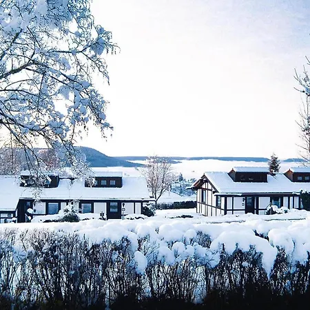 Tatil Evi Oefingen, *